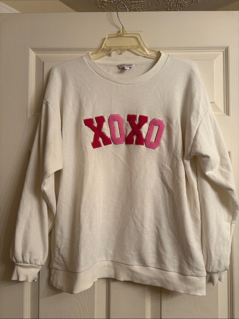 Crown & Ivy Sweatshirt